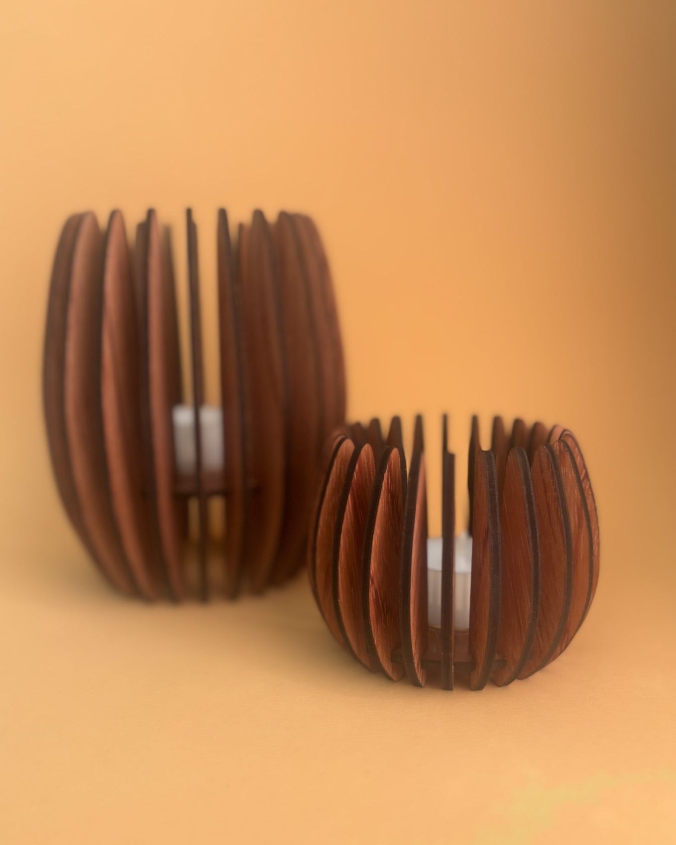 Wooden Candle Holders - Rounded in 2 sizes