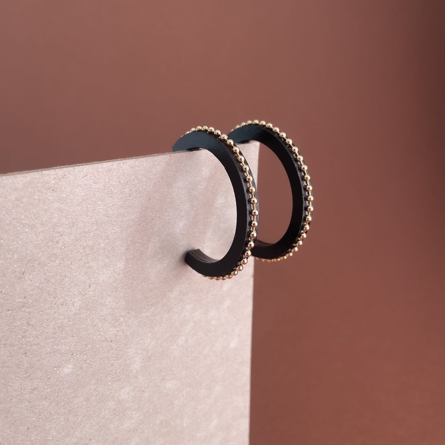 Cleo Hoops Large in Black