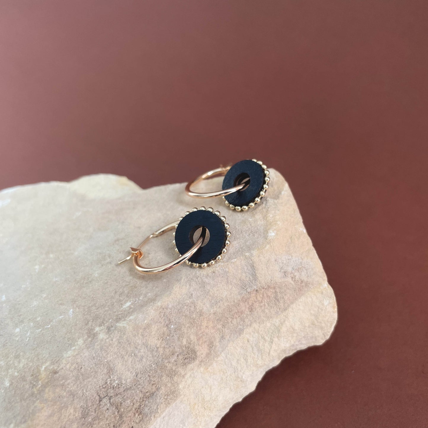 Cleo Reversible Charm Hoops in Black & Brown