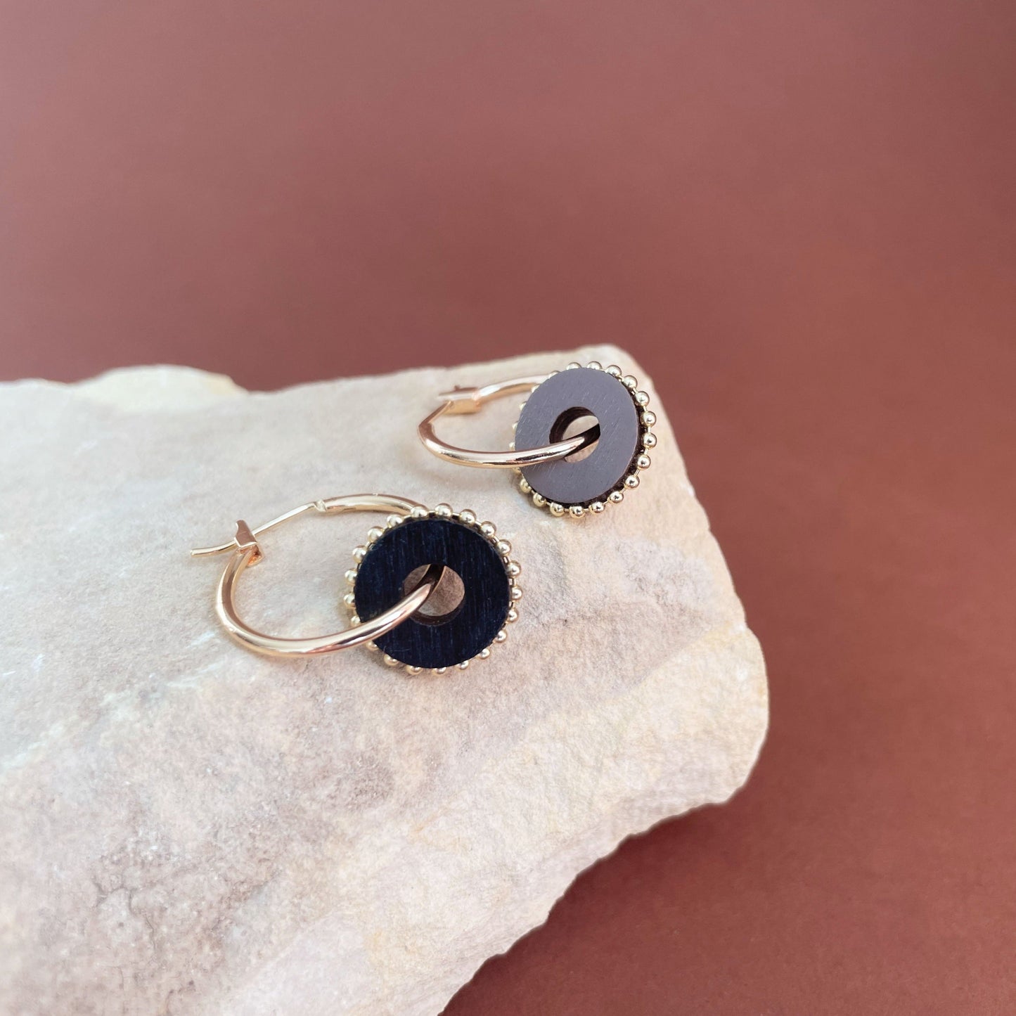 Cleo Reversible Charm Hoops in Black & Brown