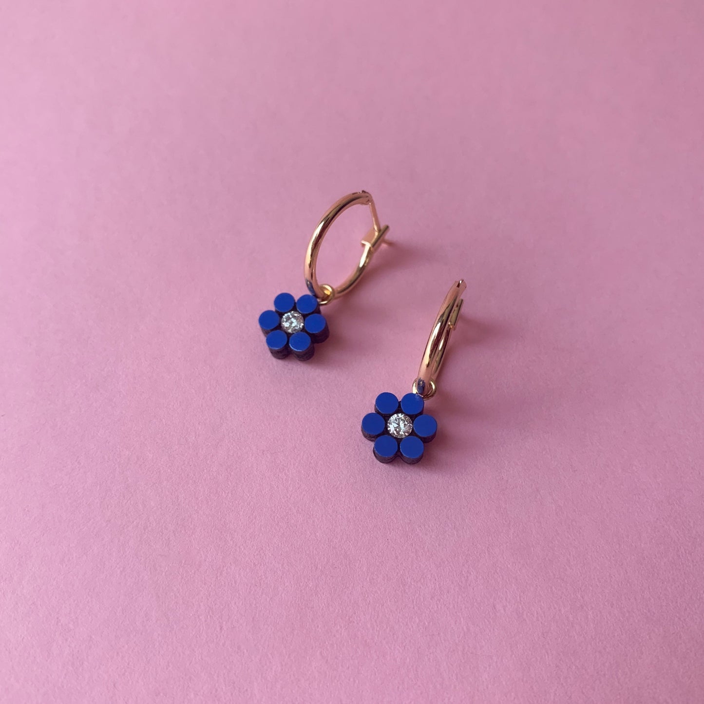 Daisy Mini Hoops in Mykonos Colours