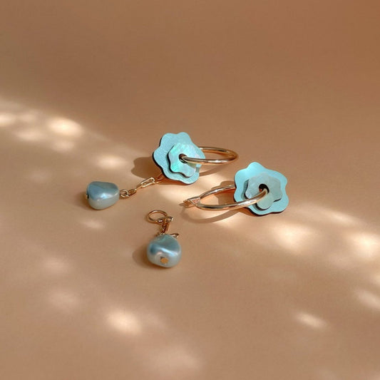 Fleur Hoop Earrings in Light Mint