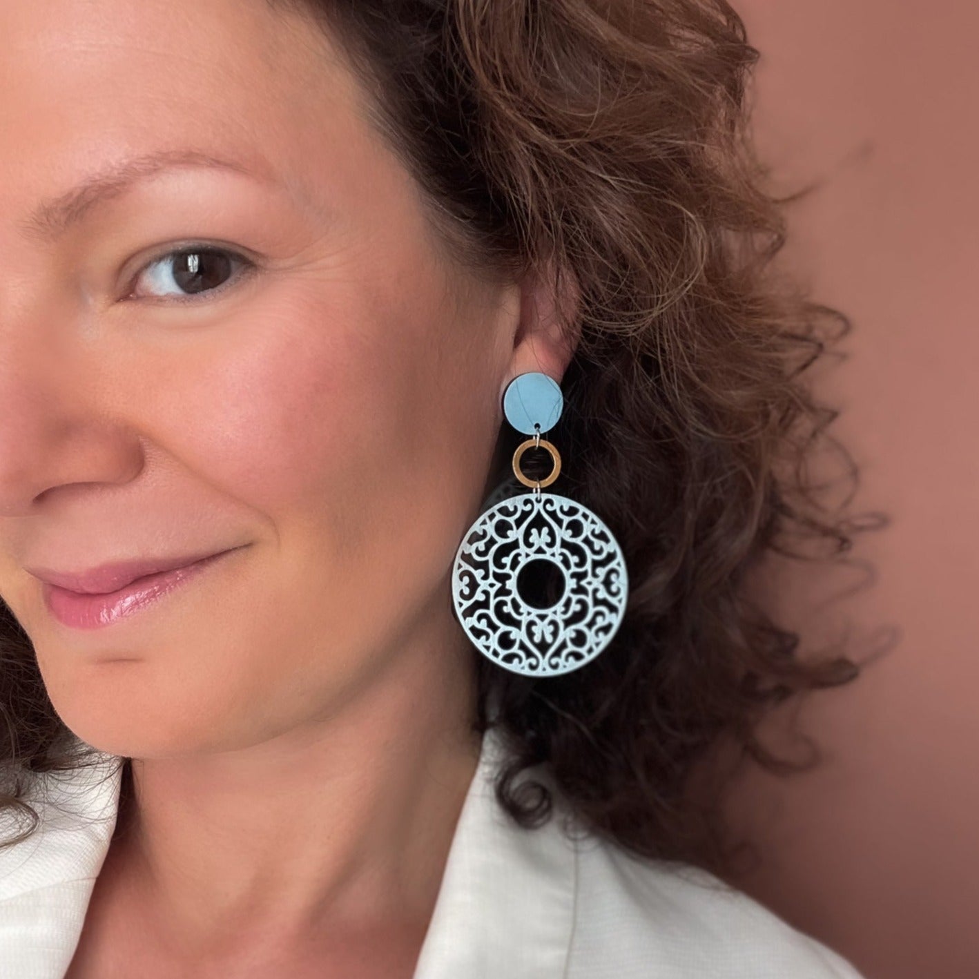 Greta Earrings in Light Blue/Silver