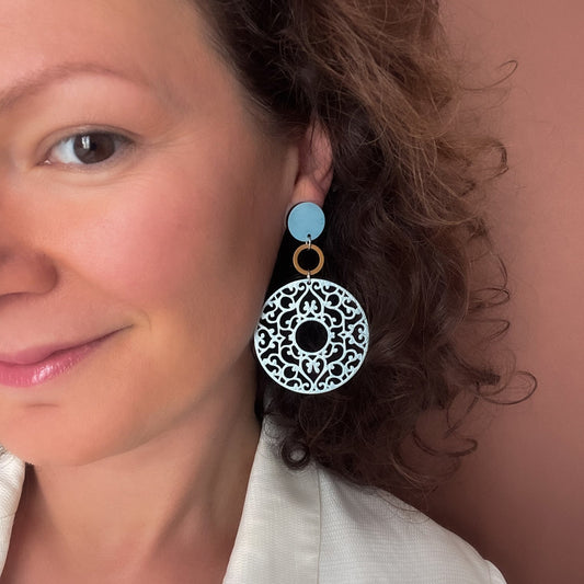 Greta Earrings in Light Blue/Silver