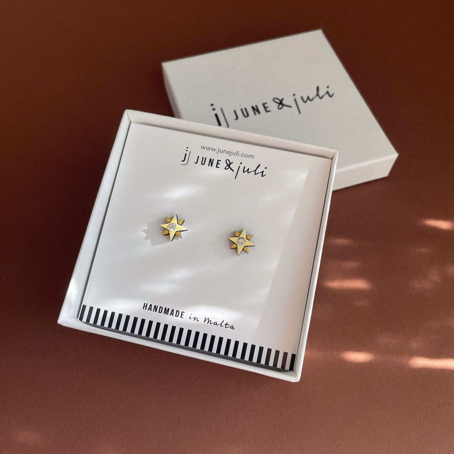 Star Stud Earrings in Light Gold