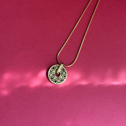 Donna Necklace in Gold