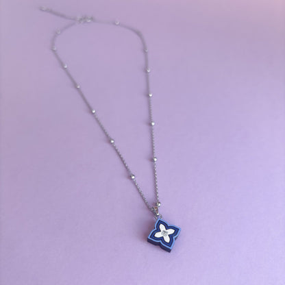 Pipa Necklace Blue on Silver