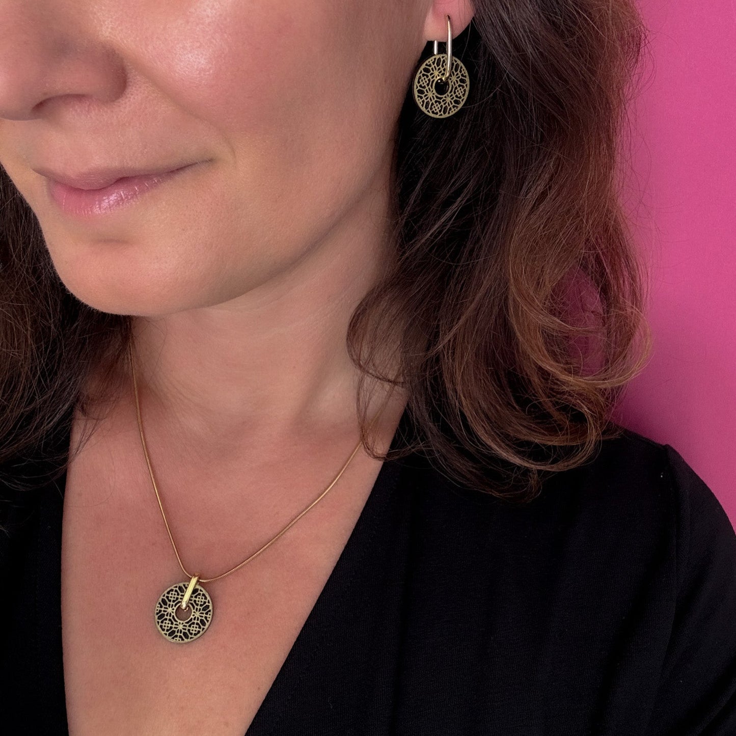 Donna Necklace in Gold