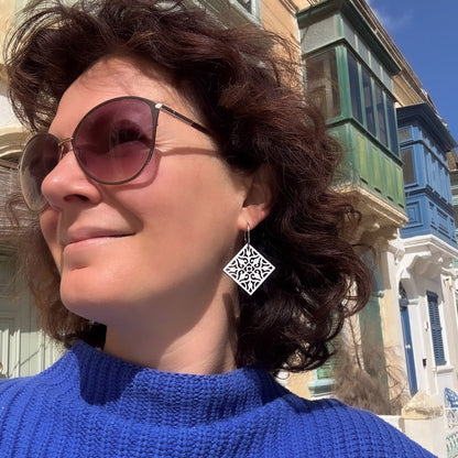 Carmen Hoops in Silver