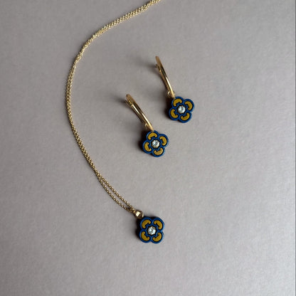Clover Hoops in Blue & Gold