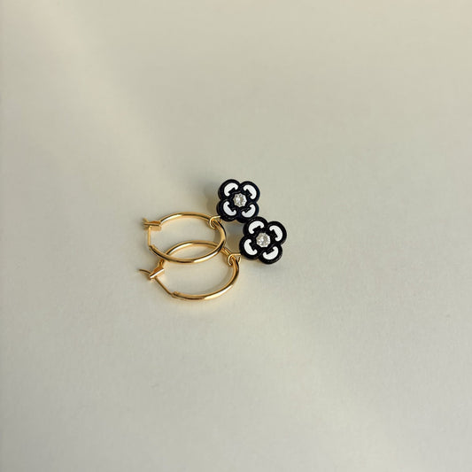 Clover Hoops in Black & White