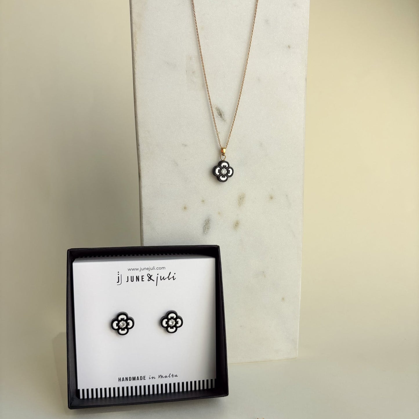 Small Clover Charm Necklace Black & White