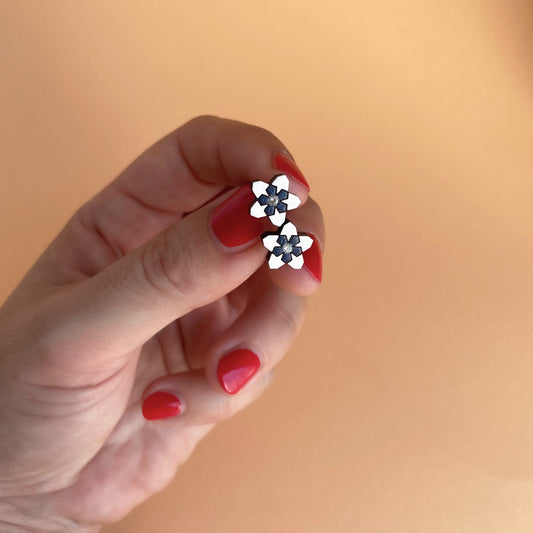 Hibiscus Flower Studs in White & Dark Blue