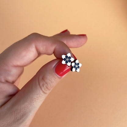 Hibiscus Flower Studs in White & Dark Blue