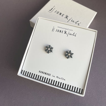 Poinsetta Star Stud Earrings in Silver & Grey